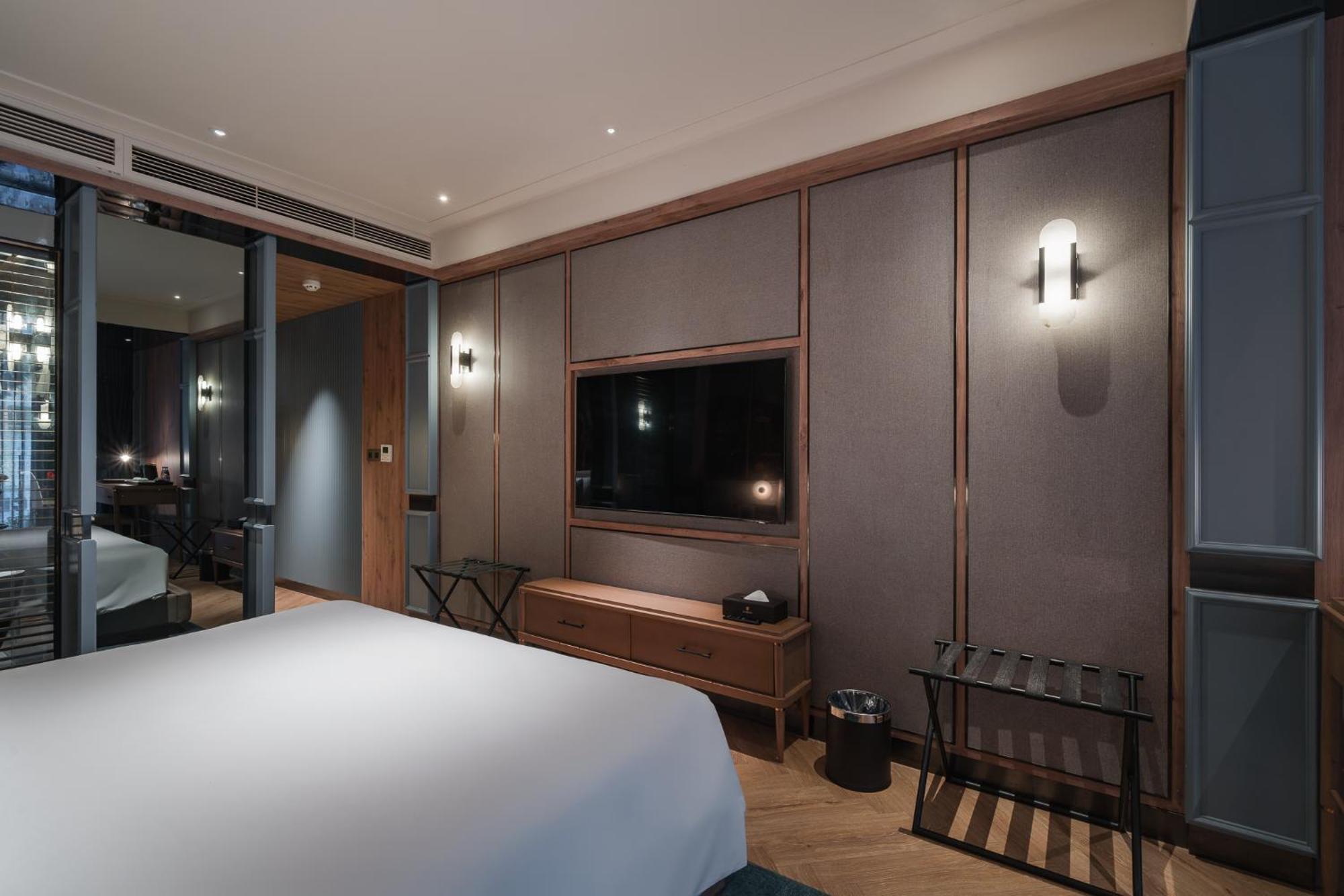 La Passion Premium Cau Go Hotel Hanoi Exterior photo